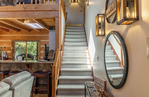 Seven Devils Cabin | 4-Bed/Bath Cabin: Hot Tub, Game Room, Pet-Friendly!