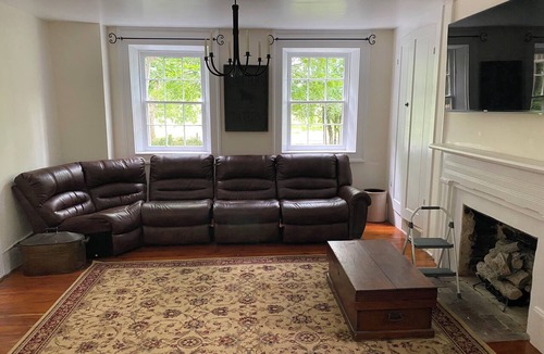 Upper Tract Other | 4-bedroom modern family farmhouse in tranquil Upper Tract with cool AC breeze
