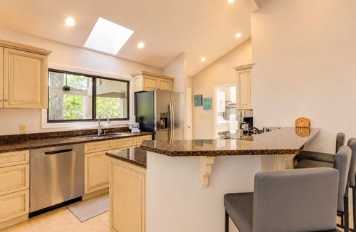 South Beach House | 4 Merganser Court -Dog-Friendly, Private Pool, & Quick Walk to Beach/Marina