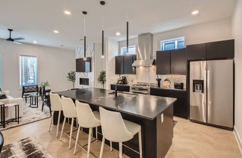 Edgehill House | 4 - Music Row Modern - The Music City Collection