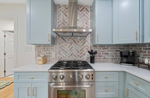 Raleigh House | 4BR, Excellent LOCATION, Pool, Hot tub, Game Room