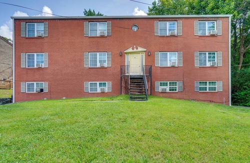 Knoxville Apartment | 6 Mi to Dtwn & UT! Quaint Apartment in Knoxville