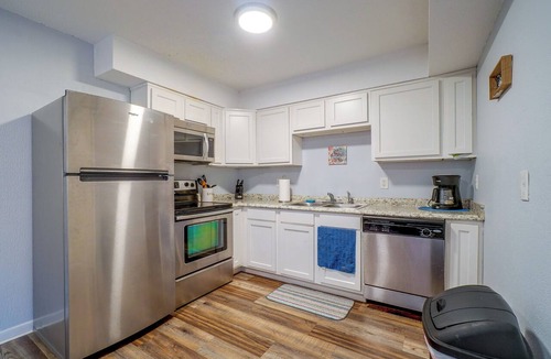 Knoxville Apartment | 6 Mi to UT Games & Dtwn! Knoxville Launchpad