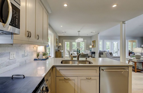 Heritage Woods House | 7 Cannon Row-Dog-Friendly, New Pool (25 ft x 10 ft) & 705 Yards to the beach