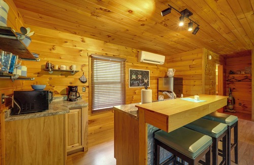 Butler Cabin | 7 Mi to Doe Mtn ATV Trails: Secluded Butler Cabin