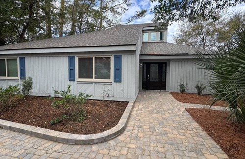 Lawton Woods House | 81 Lawton - Bike to the Beach! 3 Bedroom Sea Pines Home