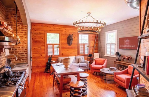 Cannonborough Elliotborough House | 9BR Antebellum Mansion | Sleeps 16 Downtown Charleston