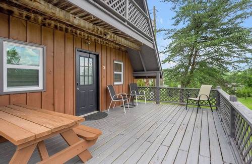 Farmers Cabin | A-Frame Cabin - Near Cave Run Lake & Marina - Cabin #3