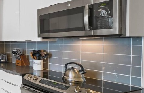 Charlotte Center City Condo | ACS-2205-Uptown Charlotte-Studio w/Roof Top Pool