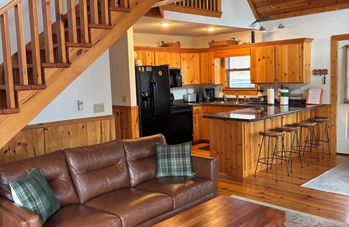 Gumlog Cabin | Almost Perfect Cabin