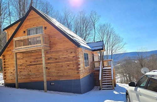 Snowshoe Cabin | Amazing 3-bedroom cabin in beautiful Snowshoe area