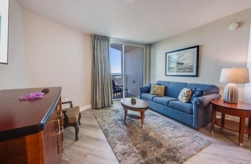 Downtown Myrtle Beach House | Amazing Oceanfront condo with pool & balcony views