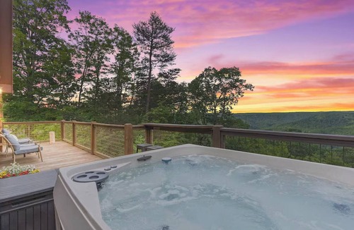 Monteagle Cabin | Amazing View Cabin/Hot Tub/Fire Pit/Lake Nearby