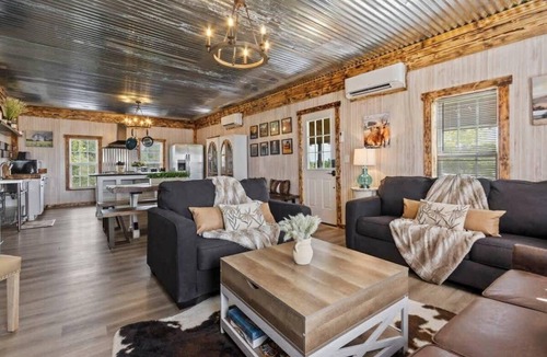 Valley Head House | Americana Farm Getaway! Hot Tub, Views, Firepit
