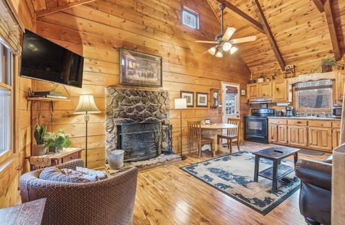 Clarkesville Cabin | Amy's Creek 1 - 10% OFF or 3rd Night Free - Ask for details!