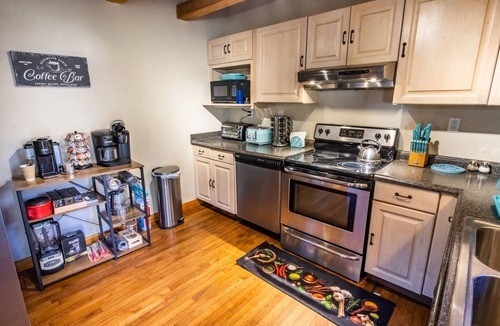 Mount Nebo Cabin | Ascension Cabin - sauna, hot tub, fire pit