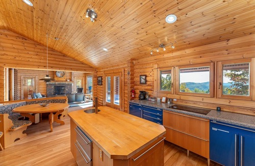 Old Fort Cabin | At Last Lodge | Pet Friendly Log Cabin with Hot Tub, Grill + VIEWS!