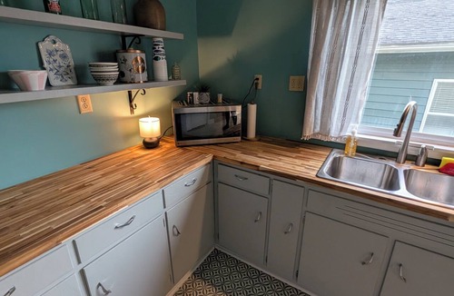 West Baden Springs House | Beautiful 3-Bedroom Bungalow in West Baden Springs - The Indiana Overlook House