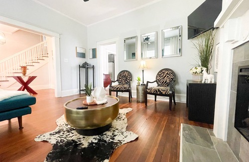Downtown Memphis House | Beautiful spacious home near midtown, downtown and popular attractions.