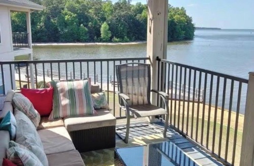 Santee Condo | Big Lake views from second floor condo