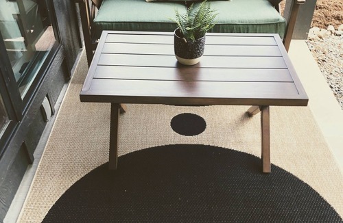 Black Mountain House | Black Mountain Pine House Modern, homey, and close to town!