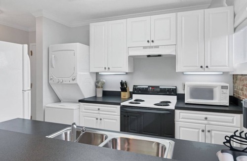 Maryville Apartment | Blue Bella a Downtown Maryville Loft