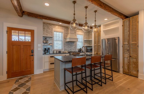 Lenoir House | Blue Ridge Bliss - BRMC amenities, views, firepit, indoor and outdoor gas fireplace