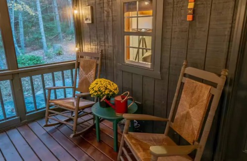 Cherry Log Cabin | Blue Ridge Bliss: Hot Tub & More