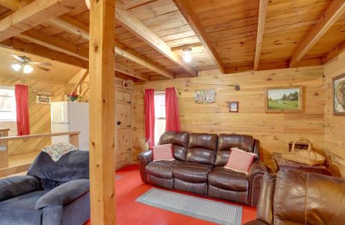 Hot Springs House | Blue Ridge Hideaway! Cabin w/River Access & Views
