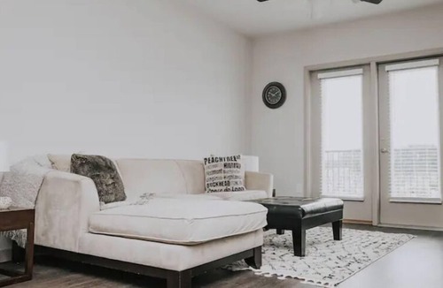 Northlake Apartment | Brand New Cozy Simple comfort