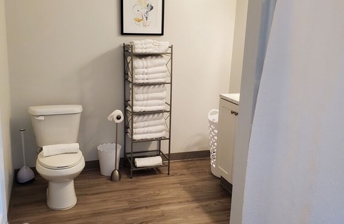 Maxwell Apartment | BRAND NEW HOTEL IN THE HEART OF EAST NASHVILLE, MINUTES FROM BROADWAY!