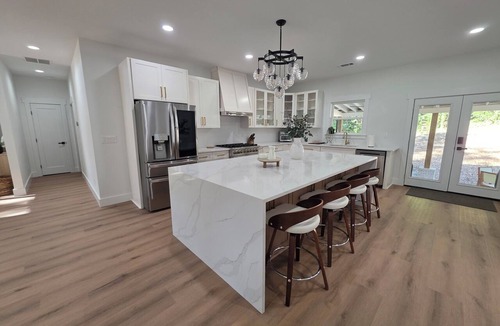 Dacula House | Brand-New Luxury 5-Bedroom Home, Large Yard, Perfect for Families & Groups