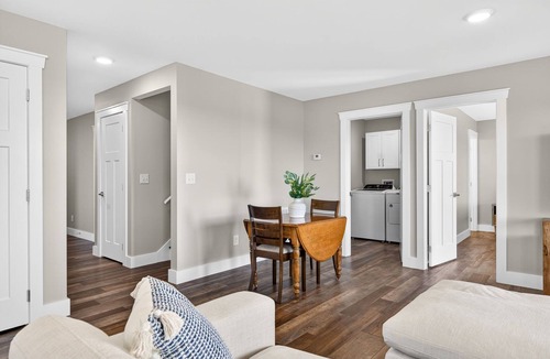 Byrdstown House | Brand New: Sunkissed on Dale Hollow
