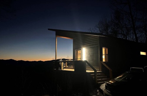 Bryson City Cabin | Cabin ∙ 1 bedroom ∙ 2 guests
