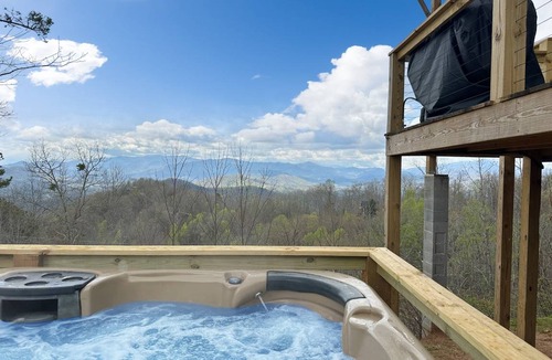 Bryson City Cabin | Cabin ∙ 1 bedroom ∙ 2 guests