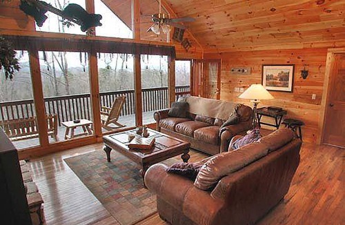 Bryson City Cabin | Cabin ∙ 2 bedrooms ∙ 6 guests