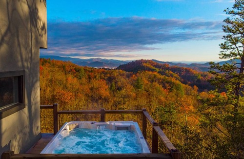 Bryson City Cabin | Cabin ∙ 3 bedrooms ∙ 6 guests