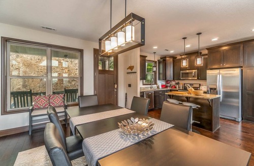 Bryson City Cabin | Cabin ∙ 3 bedrooms ∙ 6 guests