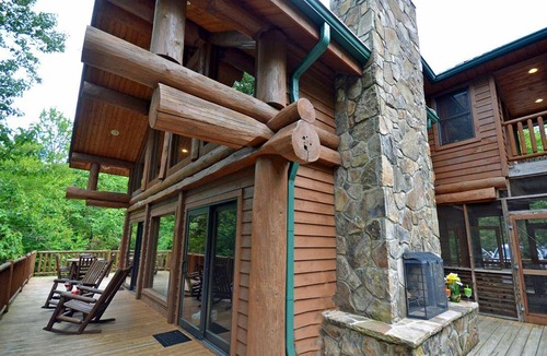 Bryson City Cabin | Cabin ∙ 4 bedrooms ∙ 16 guests