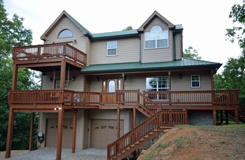 Robbinsville Cabin | Cabin ∙ 4 bedrooms ∙ 12 guests