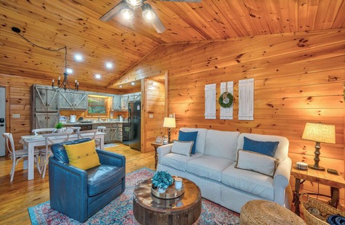 Blue Ridge Cabin | Cabin in Blue Ridge Hot Tub, Games, & Creek!