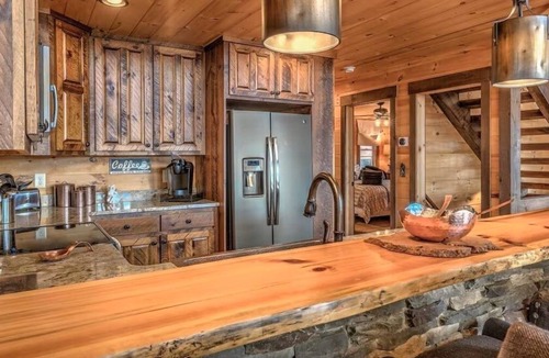 Hemp Cabin | Cabin in the Blue Ridge Mountains; Hot Tub & Mnt views 10% OFF WKLY STAY