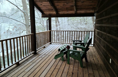 Butler Cabin | Cabin in the Woods w/Lake Views!