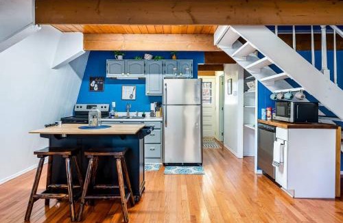 Alpine Lake House | Cabin retreat w deck & lake access