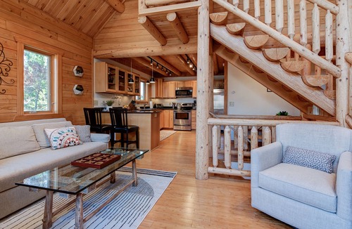 Sunset Cove Cabin | Cabin Undamaged, w/pwr & wtr, Near Lake Lure Dam