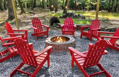 Bergton Ski Chalet | Cabin w/hot tub & deck grill