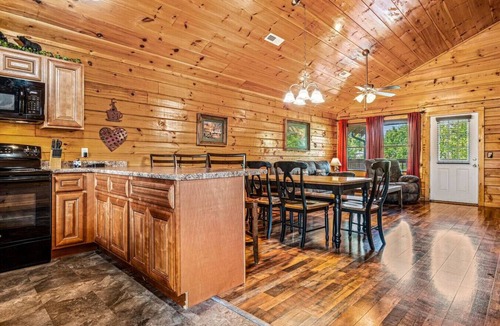 Pigeon Forge Cabin | Cabin w/Pool, Theater & Hot Tub · Karaoke · Arcade