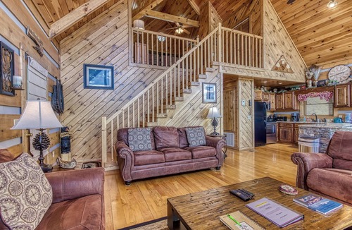 Sevierville Cabin | Campfire Lodge is a beautiful cabin with all the special touches needed to make your stay memorable!