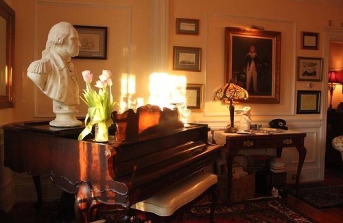 Centerville Bed & Breakfast | Captain David Kelley House Bed & Breakfast