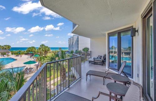 Litchfield by the Sea House | Captain's Quarters Upscale 3 Bedroom Condo